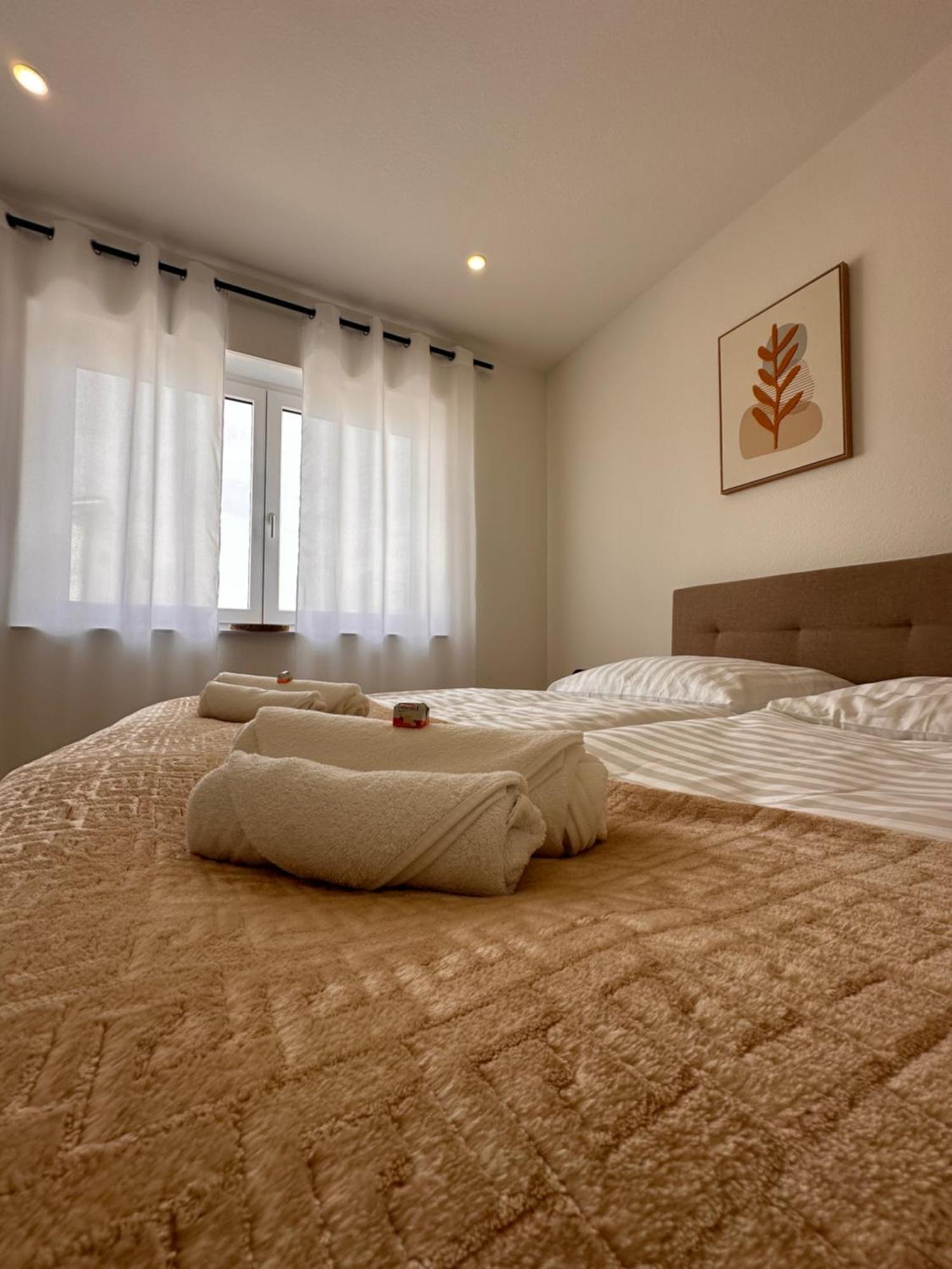 Amao-Obsidian I 120Qm I Elegantes Business- & Familienapartment I 3 Schlafzimmer I Kingsize Betten Schwanau Esterno foto