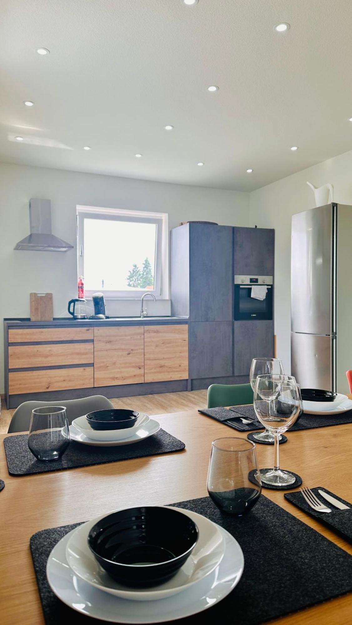Amao-Obsidian I 120Qm I Elegantes Business- & Familienapartment I 3 Schlafzimmer I Kingsize Betten Schwanau Esterno foto