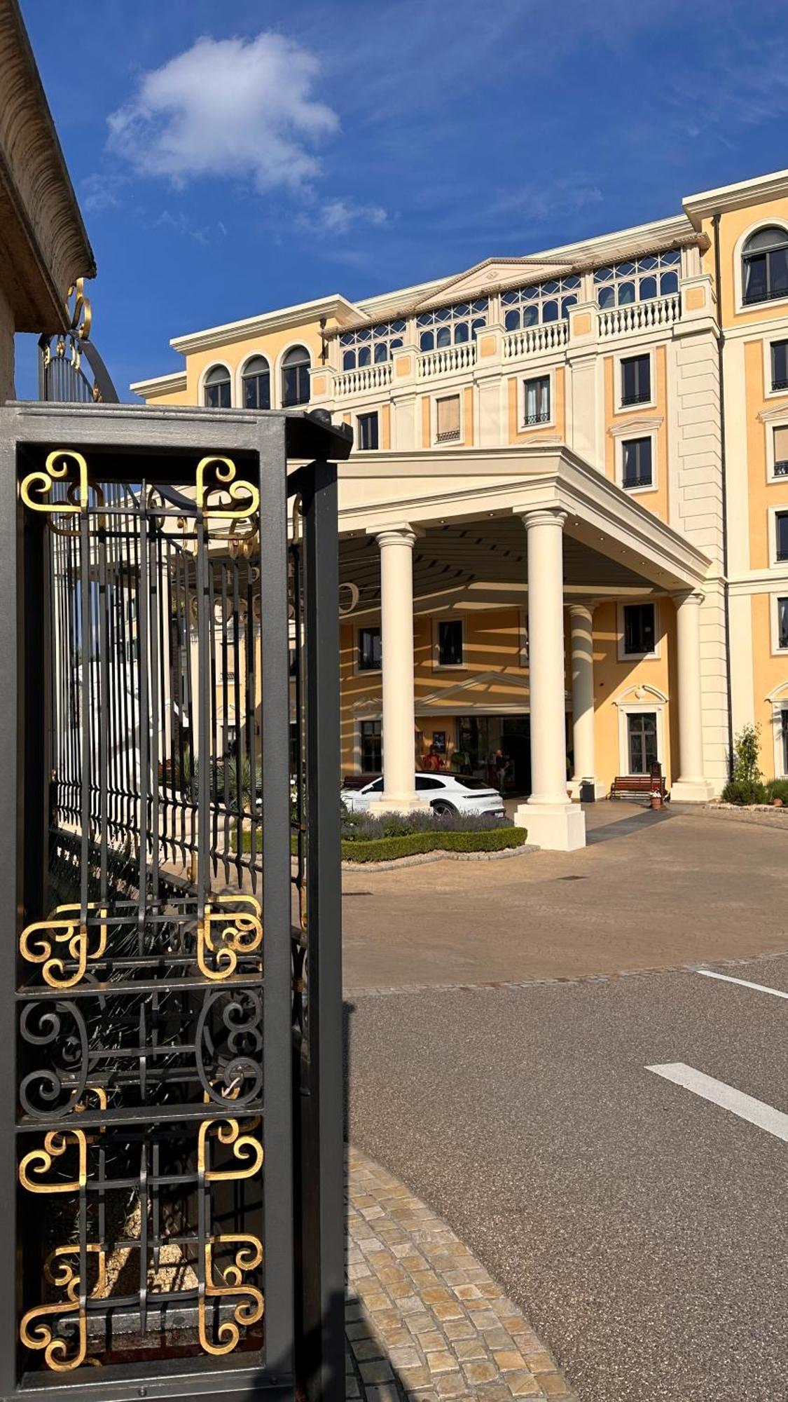 Amao-Obsidian I 120Qm I Elegantes Business- & Familienapartment I 3 Schlafzimmer I Kingsize Betten Schwanau Esterno foto